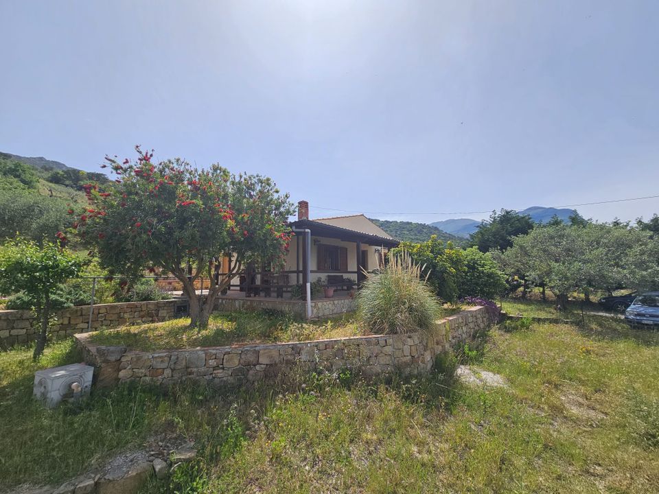 Villa i Collesano, Palermo - bilde 1